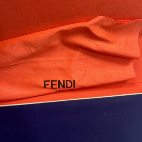 FENDI Monogram Sunglasses - Picture 8 of 9